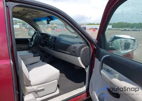 2008 Chevrolet Silverado 1500 Lt1 z USA, uszkodzony, nr VIN 1GCEK19J88Z133873